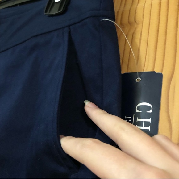 NWT Women’s Chaps bermuda dress shorts - Picture 5 of 9